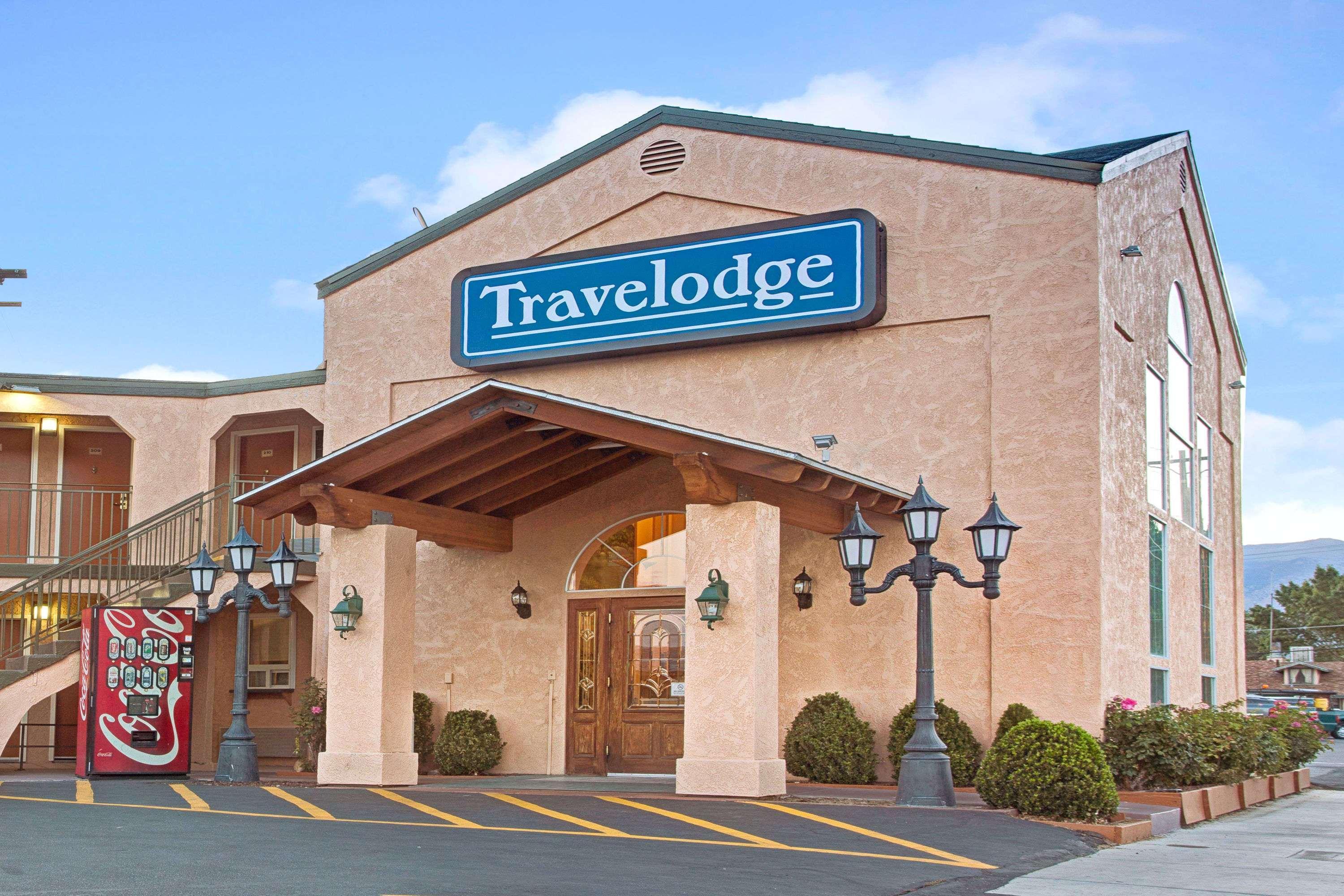 Travelodge By Wyndham Бишоп Экстерьер фото